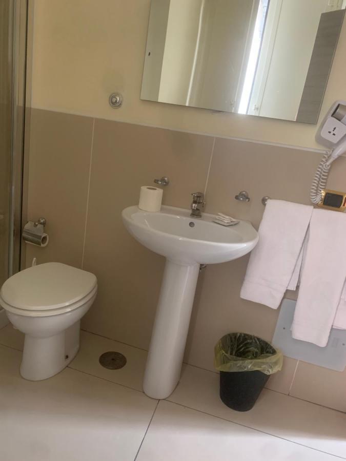 Hotel Poerio Napoli Bagian luar foto