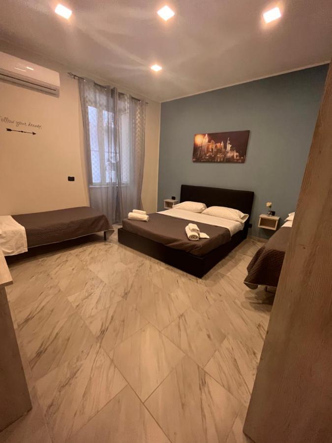 Hotel Poerio Napoli Bagian luar foto